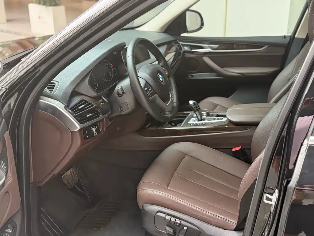 BMW X5 (Import) — миниатюра 4