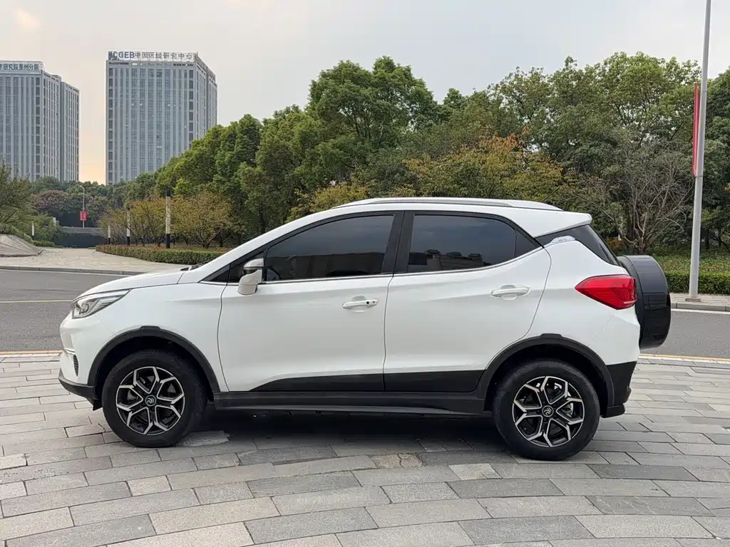 BYD Yuan Pro — миниатюра 5