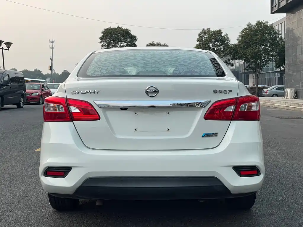 Nissan Sylphy — миниатюра 13