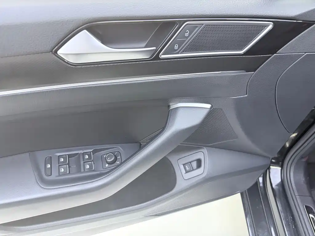 Volkswagen Magotan — миниатюра 17