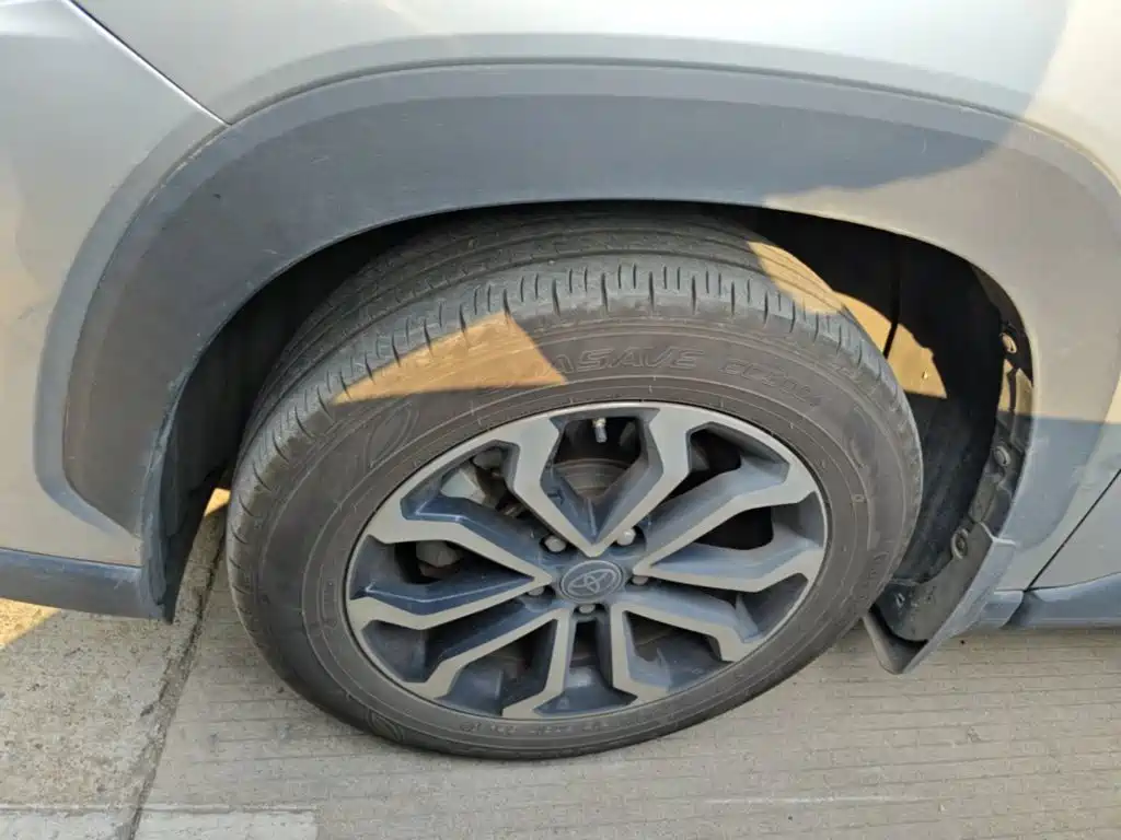 Toyota Frontlander — миниатюра 23