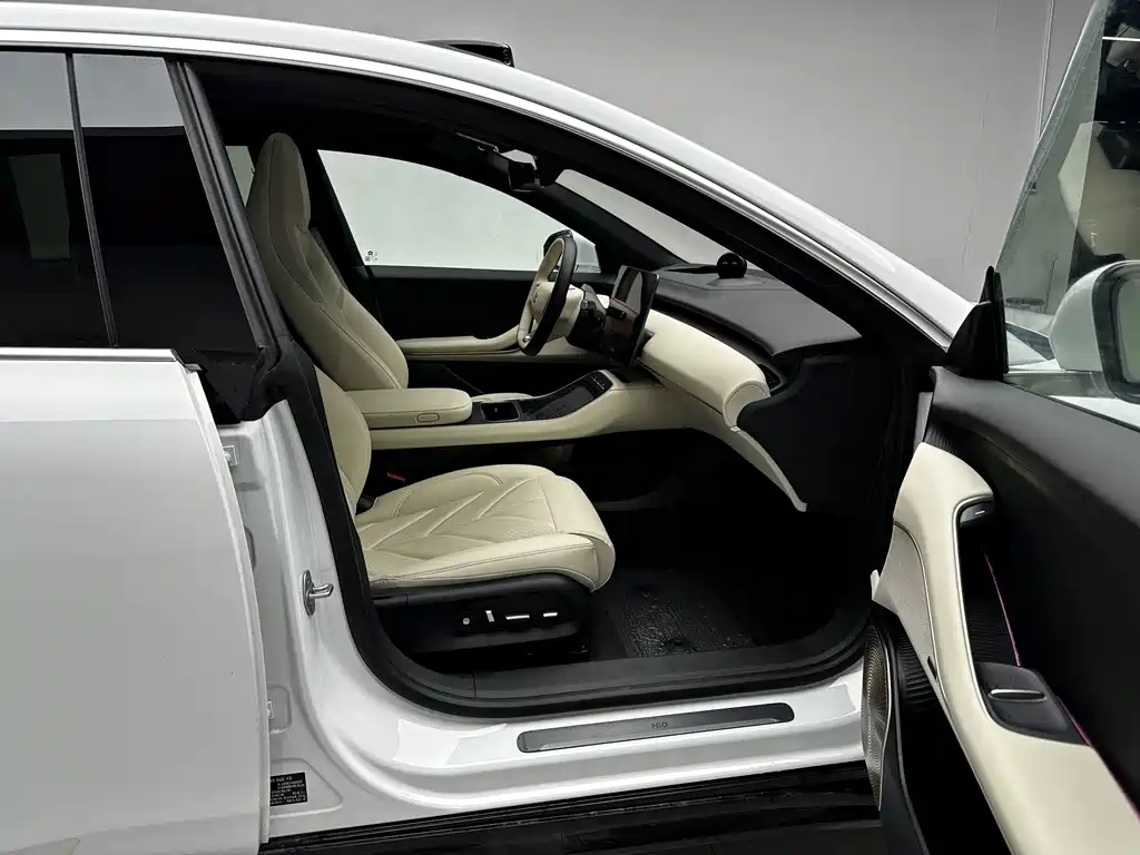 NIO ET5T — миниатюра 13