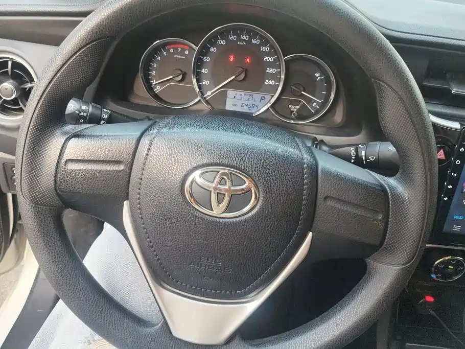 Toyota Corolla — миниатюра 15