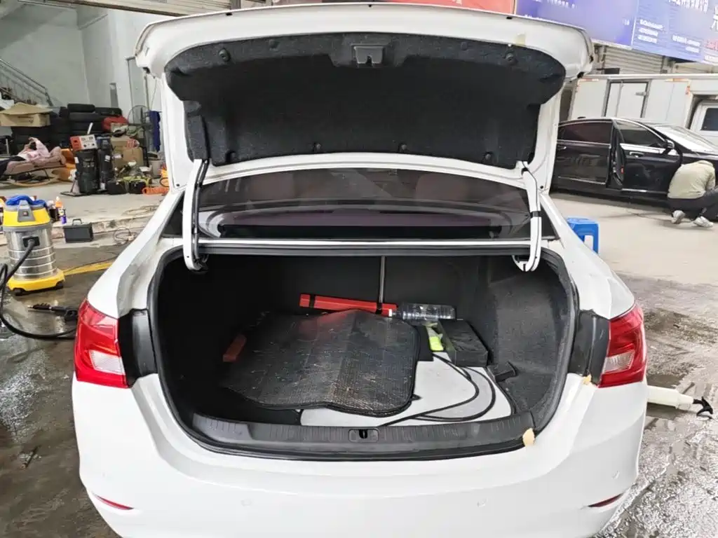 Buick Excelle — миниатюра 19