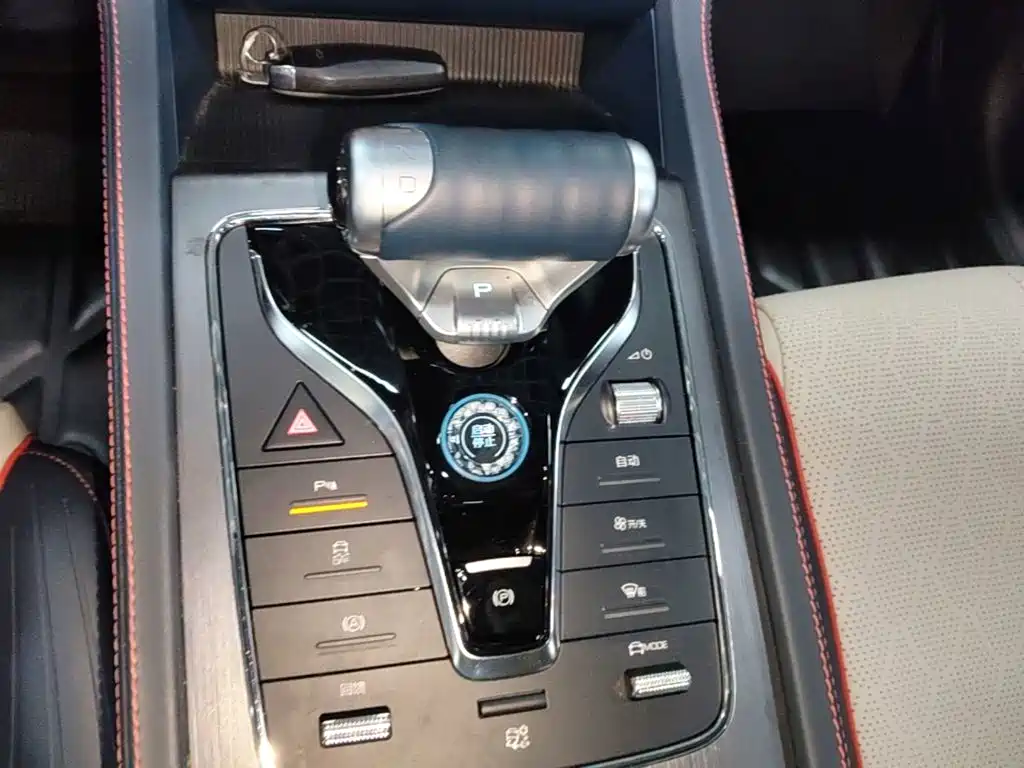 BYD Yuan Plus — миниатюра 14
