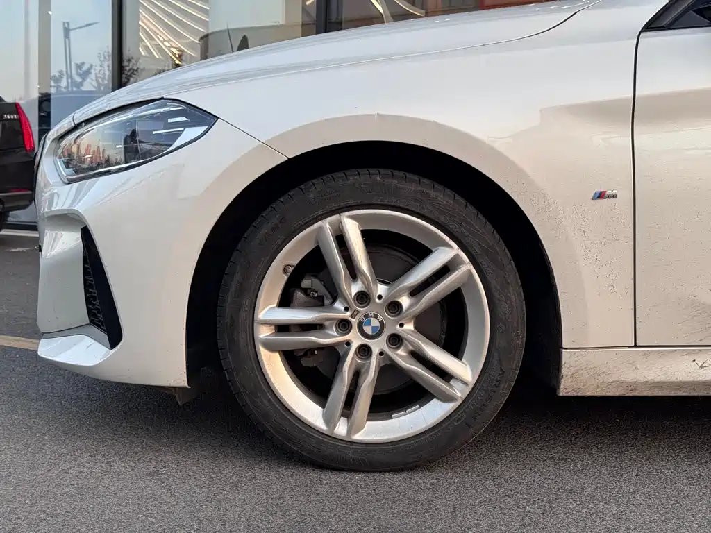 BMW 1 Series — миниатюра 9