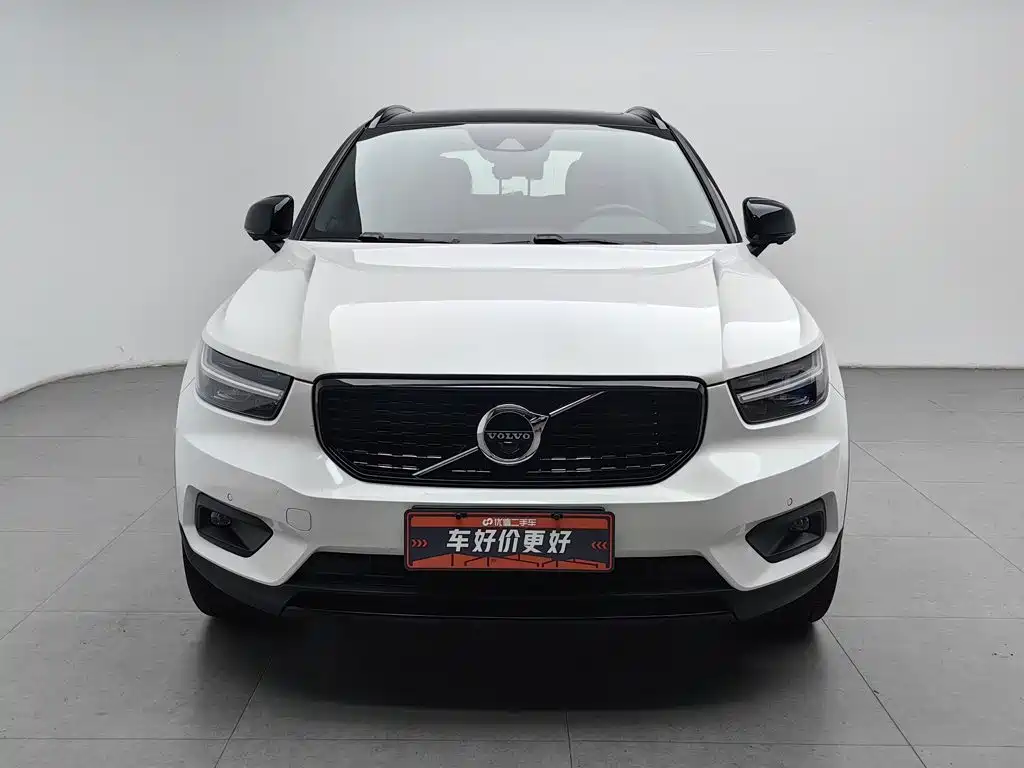Volvo XC40 — миниатюра 3