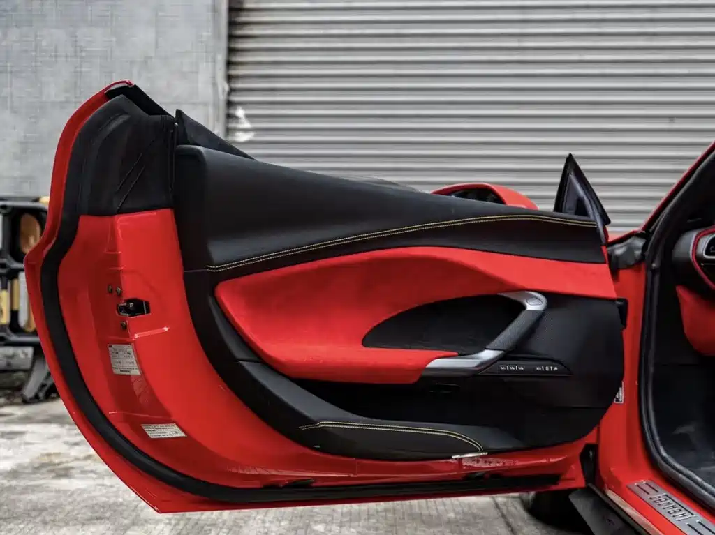 Ferrari 296 — миниатюра 6