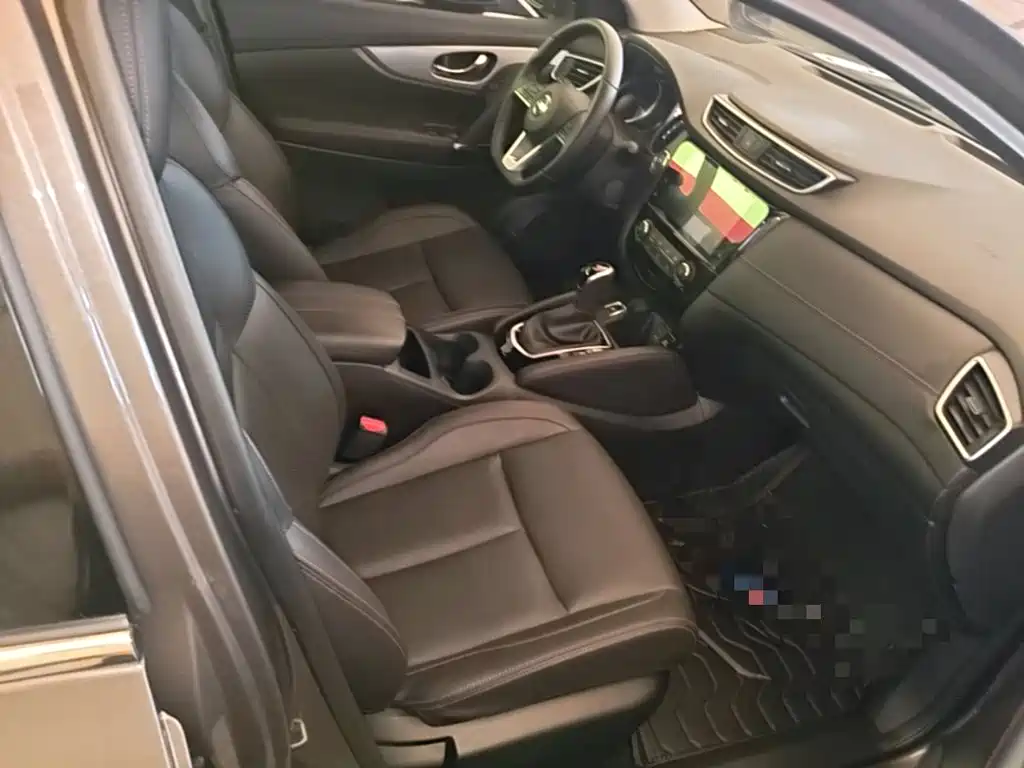 Nissan Qashqai — миниатюра 25