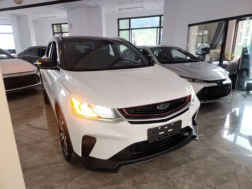 Geely Binyue — миниатюра 4
