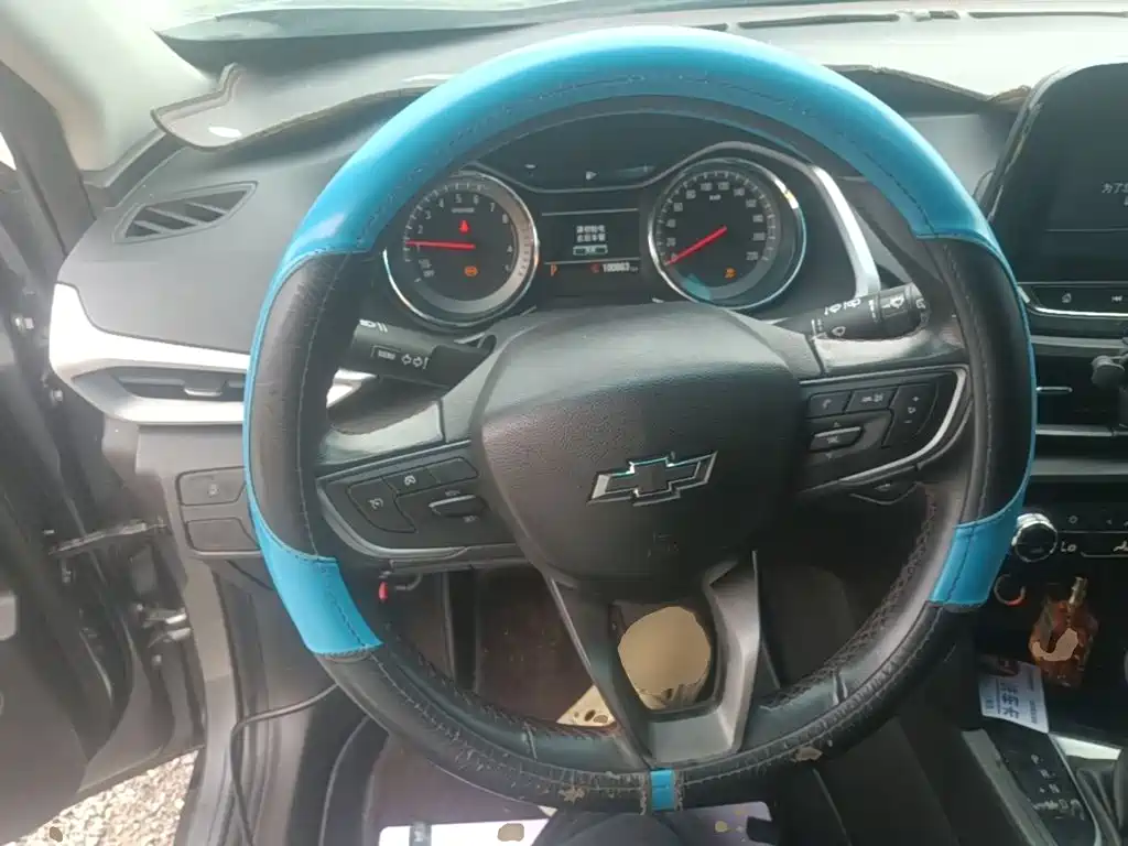 Chevrolet Volando — миниатюра 11