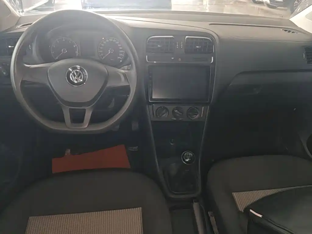 Volkswagen Polo — миниатюра 10