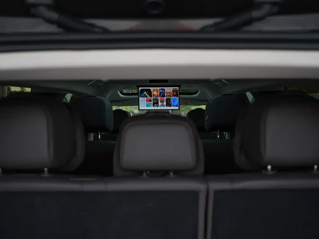 Li Auto Li MEGA — миниатюра 10