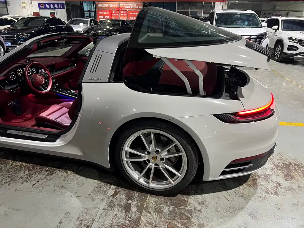 Porsche 911 — миниатюра 11