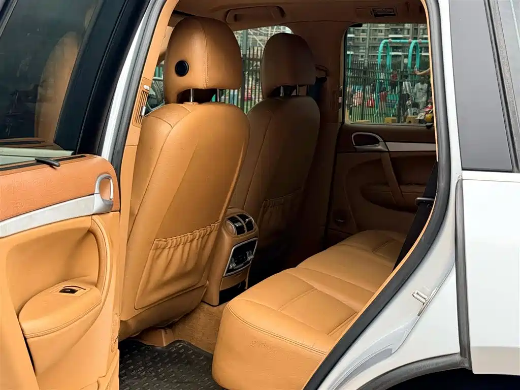 Porsche Cayenne 2006 Cayenne S 4.5L AT