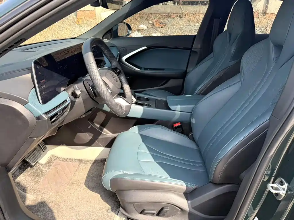 MG 7 2023 2.0T AT Premium