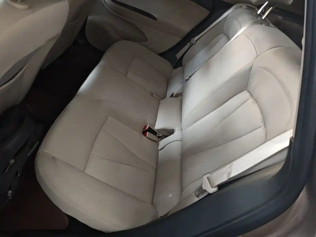 Buick Verano — миниатюра 17