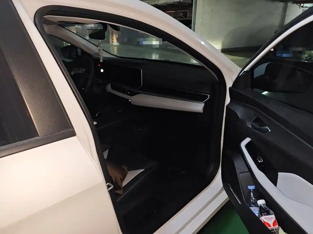 Geely Binrui — миниатюра 18