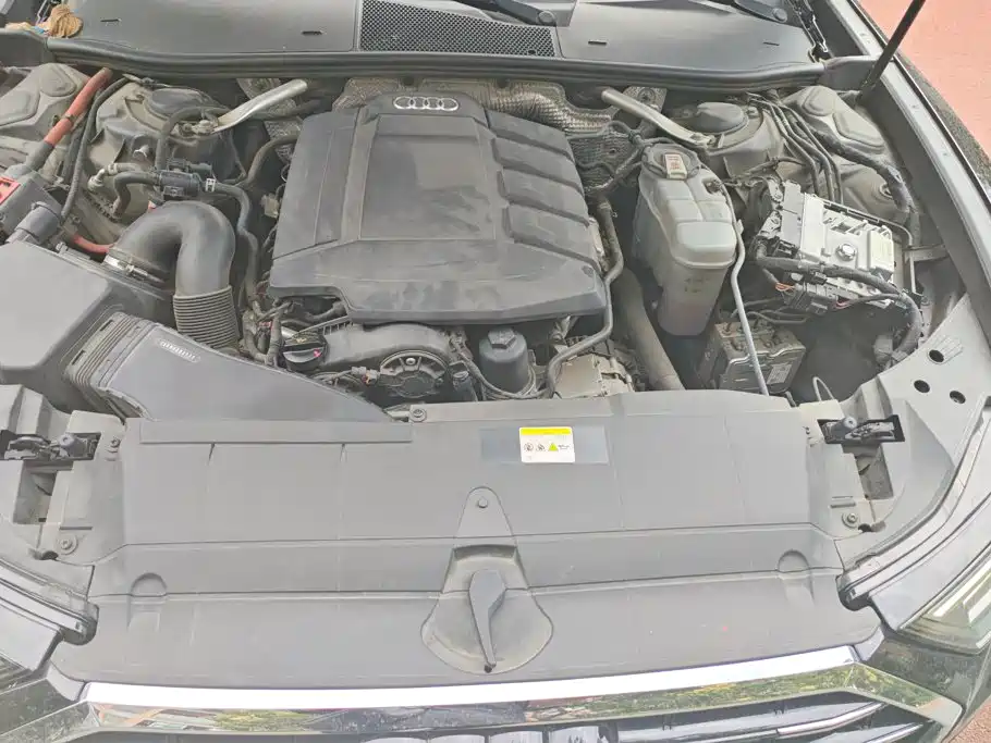 Audi A6L — миниатюра 10