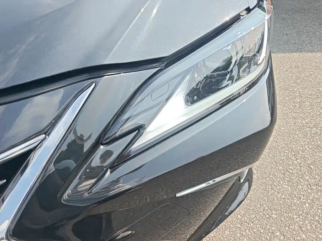 Lexus ES — миниатюра 24