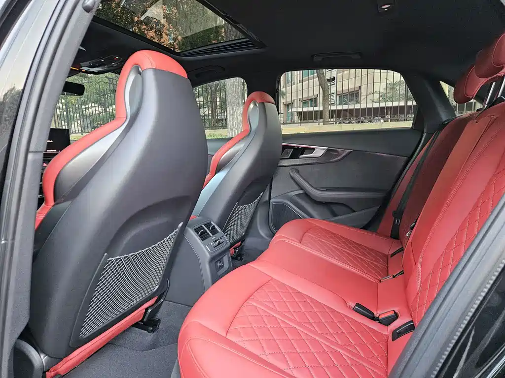 Audi S4 — миниатюра 7