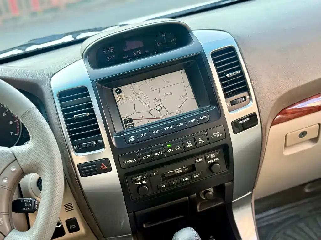 Toyota Prado — миниатюра 27