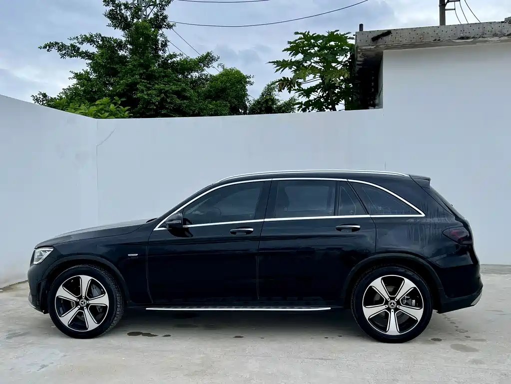 Mercedes-Benz GLC — миниатюра 4