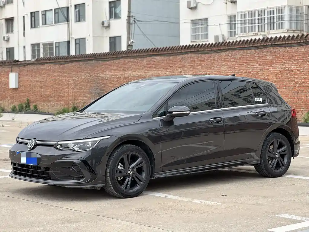 Volkswagen Golf 2022