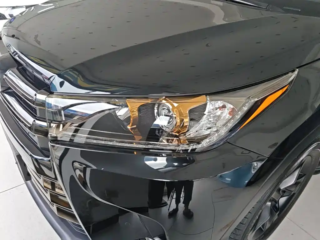 Toyota Highlander — миниатюра 24