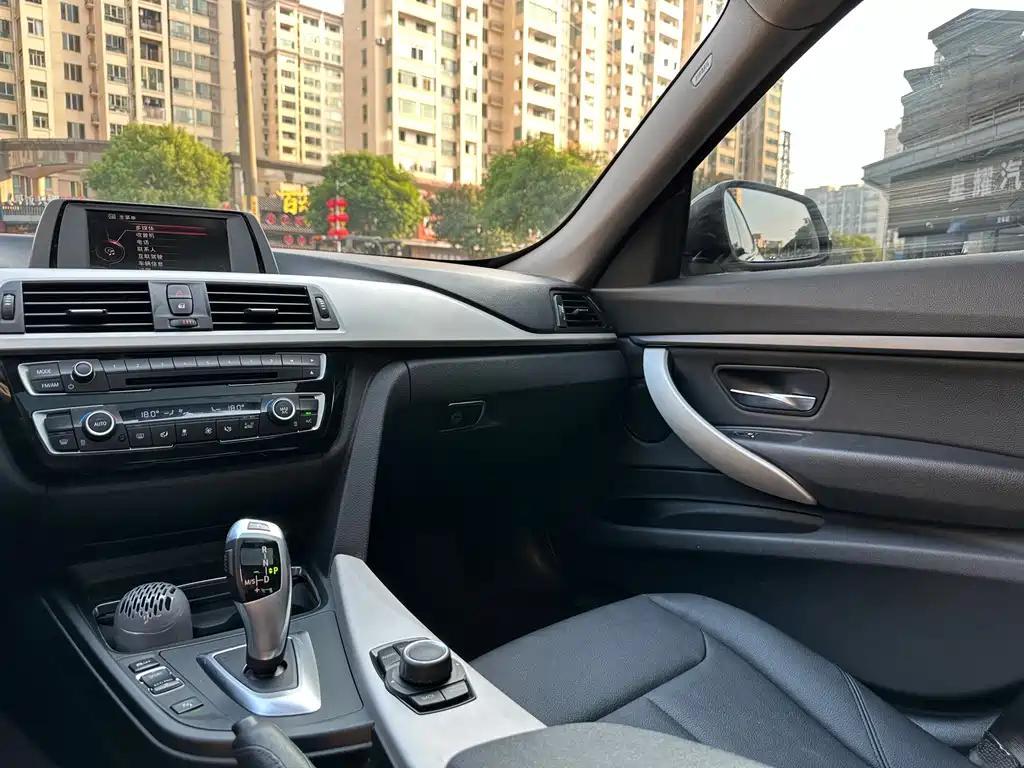 BMW 3 Series GT — миниатюра 27