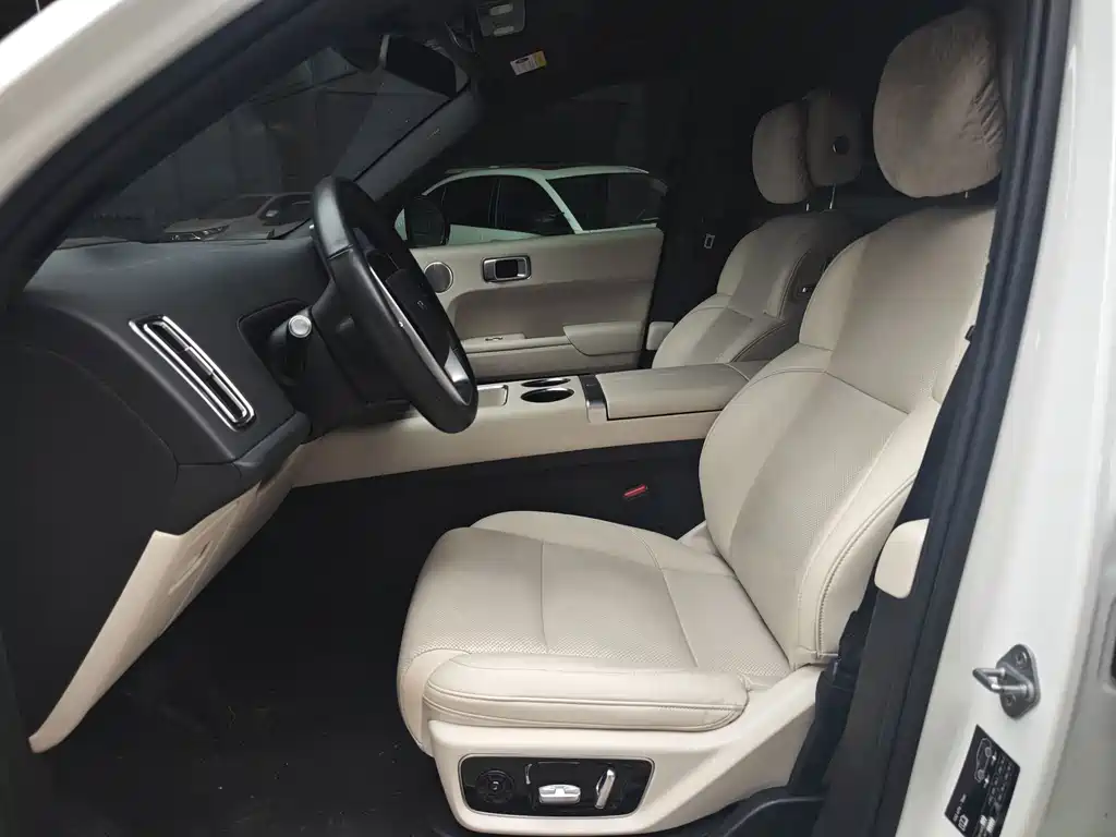 Li Auto Li L7 — миниатюра 8