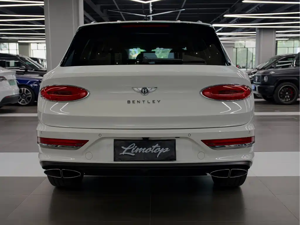 Bentley Bentayga — миниатюра 5