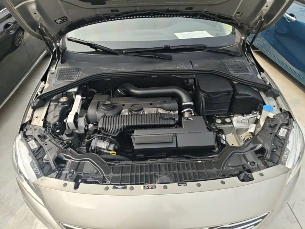 Volvo S60 — миниатюра 20