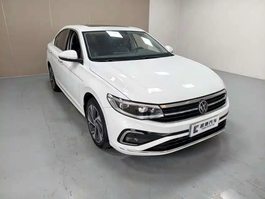 Volkswagen Bora 2023 200TSI DSG PRO