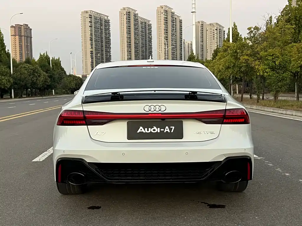 Audi A7 — миниатюра 4