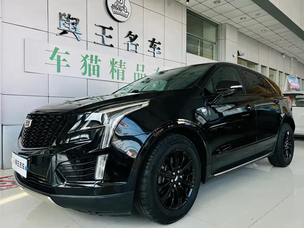 CADILLAC XT5
