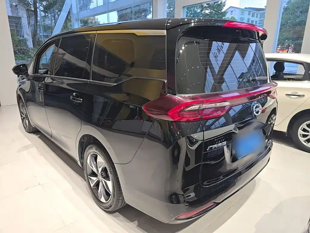 GAC Motor Trumpchi M6 — миниатюра 5