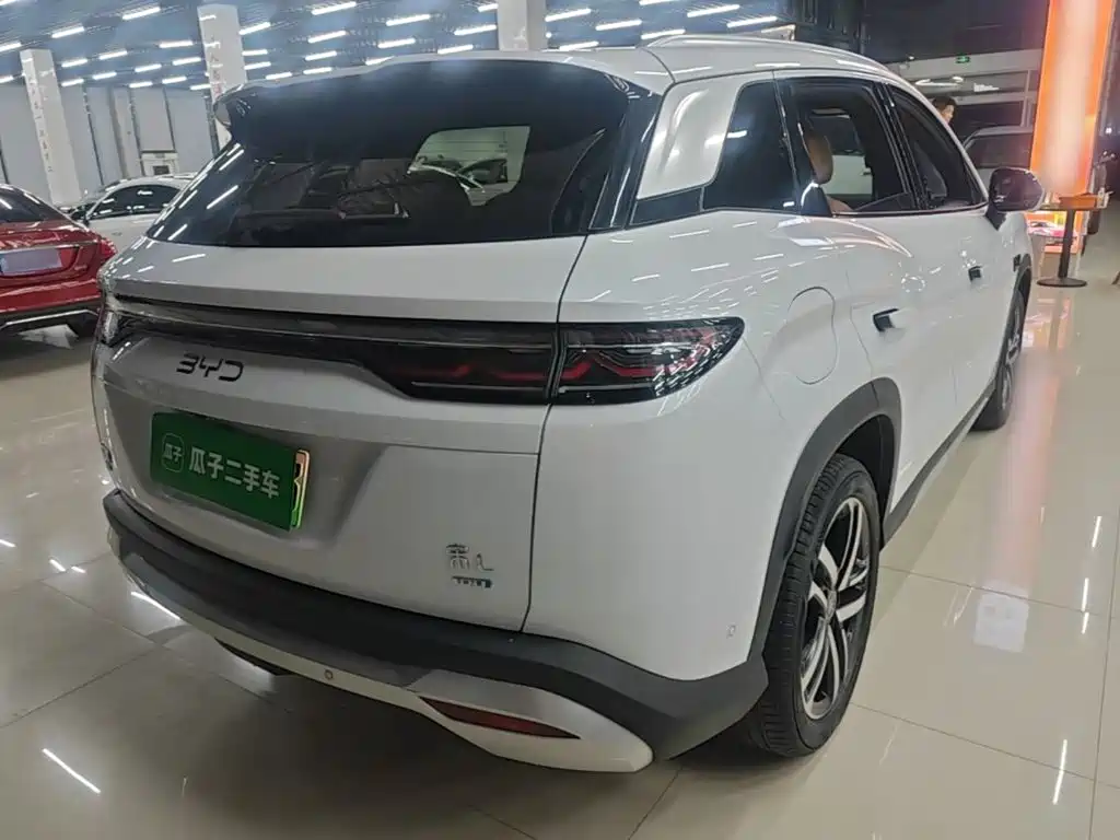 BYD L DM-i — миниатюра 7