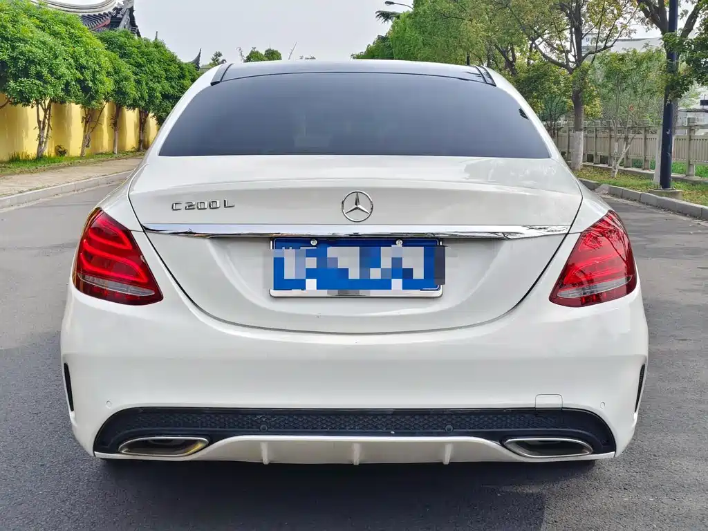 Mercedes-Benz C-Class — миниатюра 4