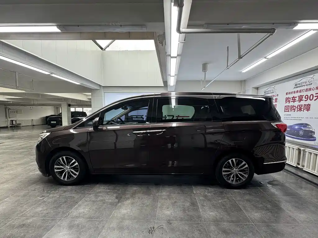 Buick GL8 — миниатюра 4