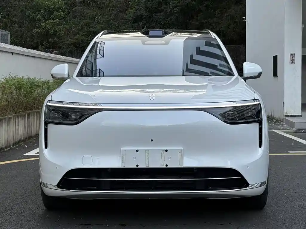 AITO AITO M8 — миниатюра 2