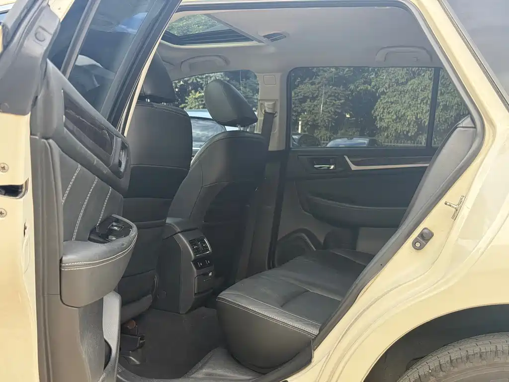 Subaru Outback — миниатюра 10