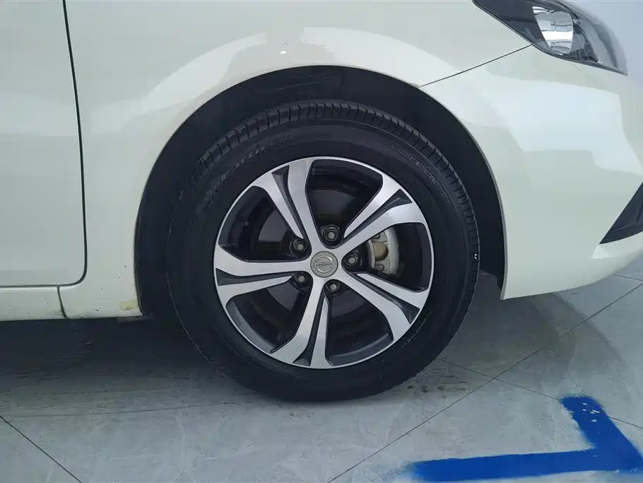 Nissan Tiida 2019 1.6L CVT Smart VI