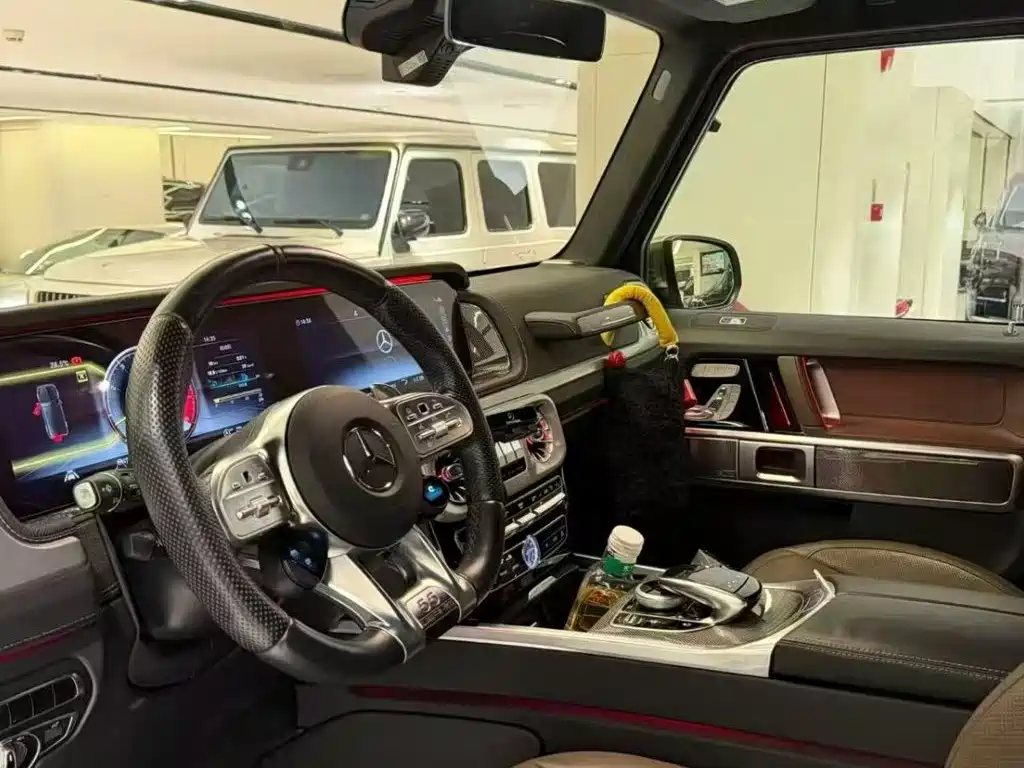 Mercedes-Benz G-Class — миниатюра 6