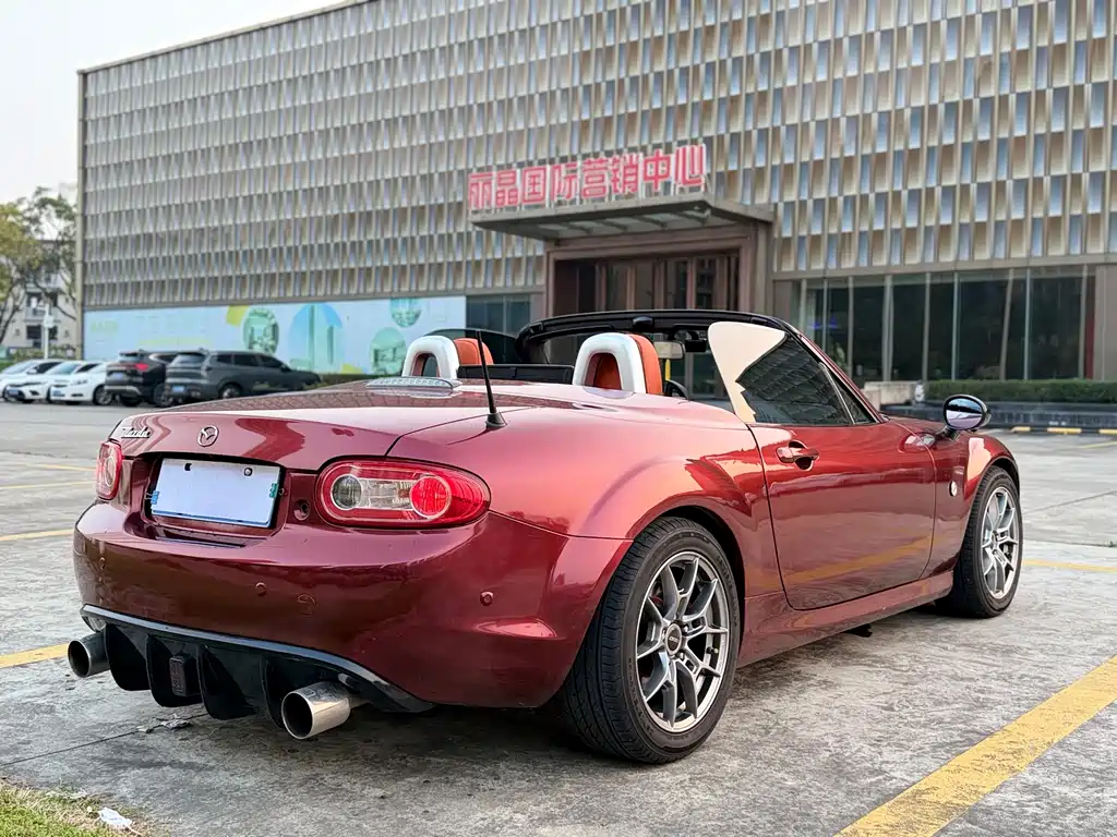 Mazda MX-5 — миниатюра 10