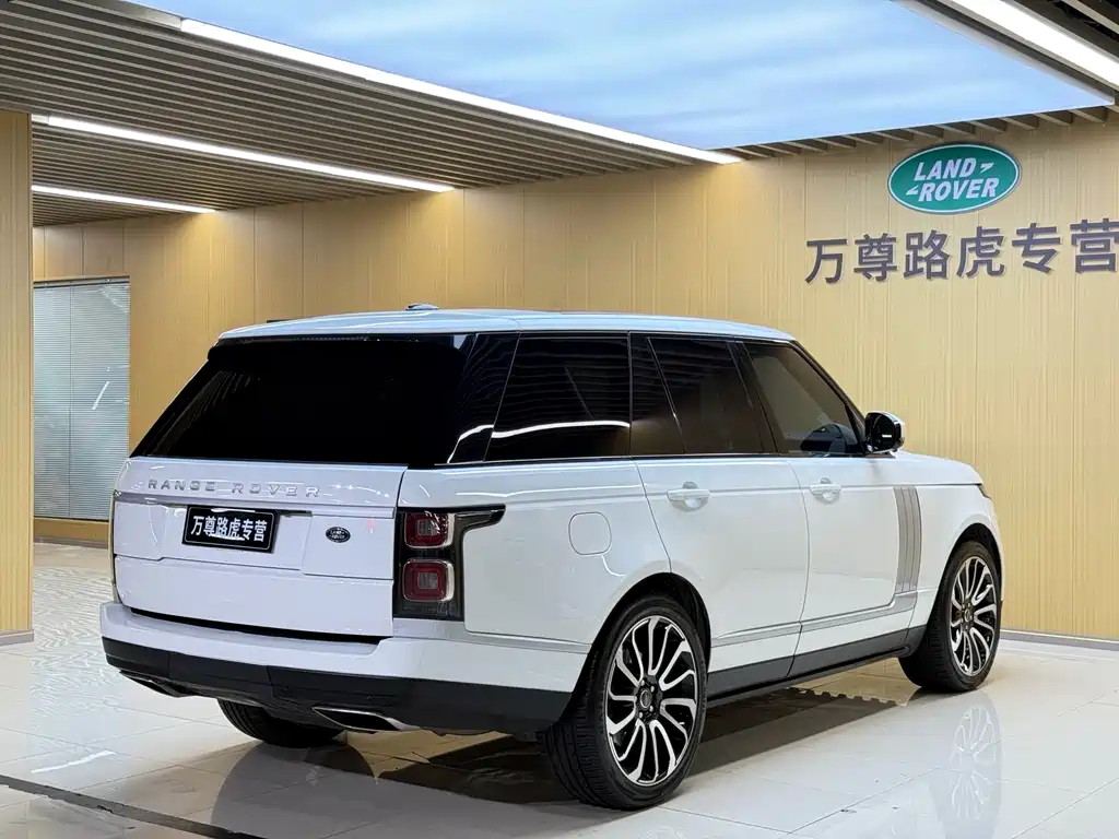 Land Rover Range Rover — миниатюра 19