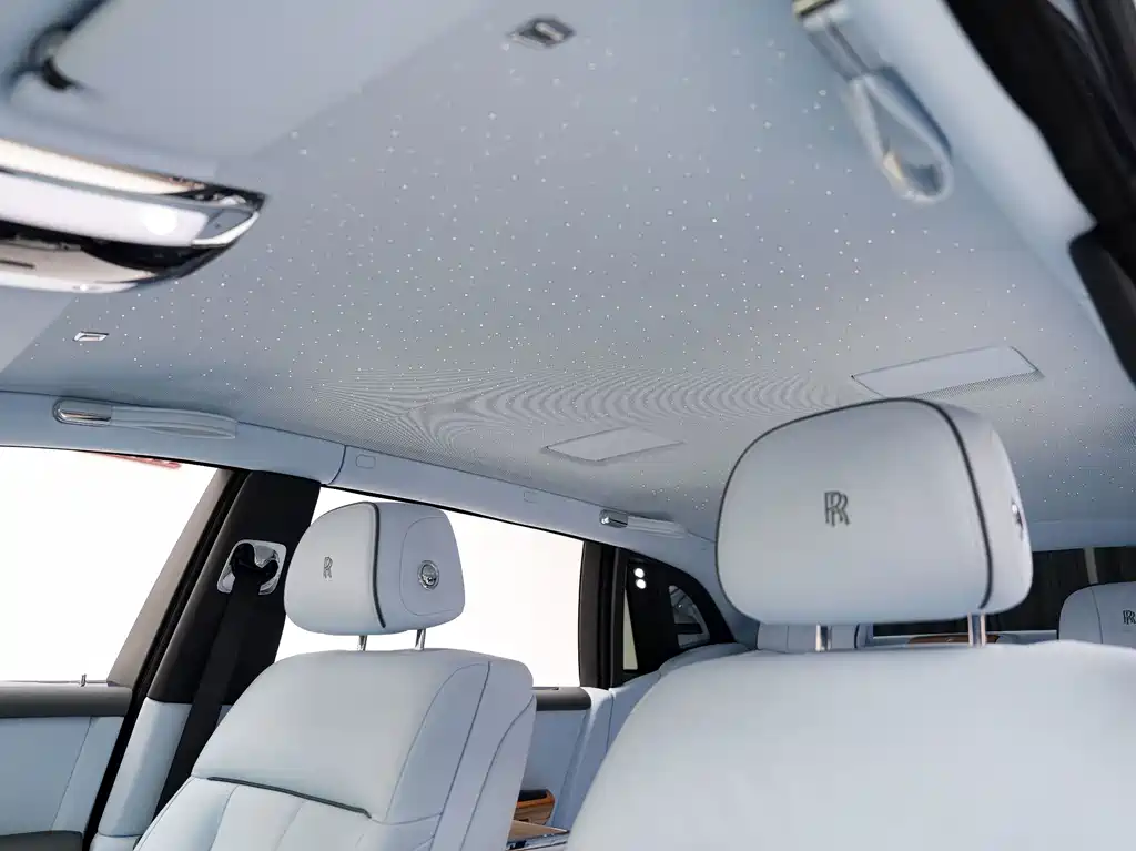 Rolls-Royce Phantom — миниатюра 16