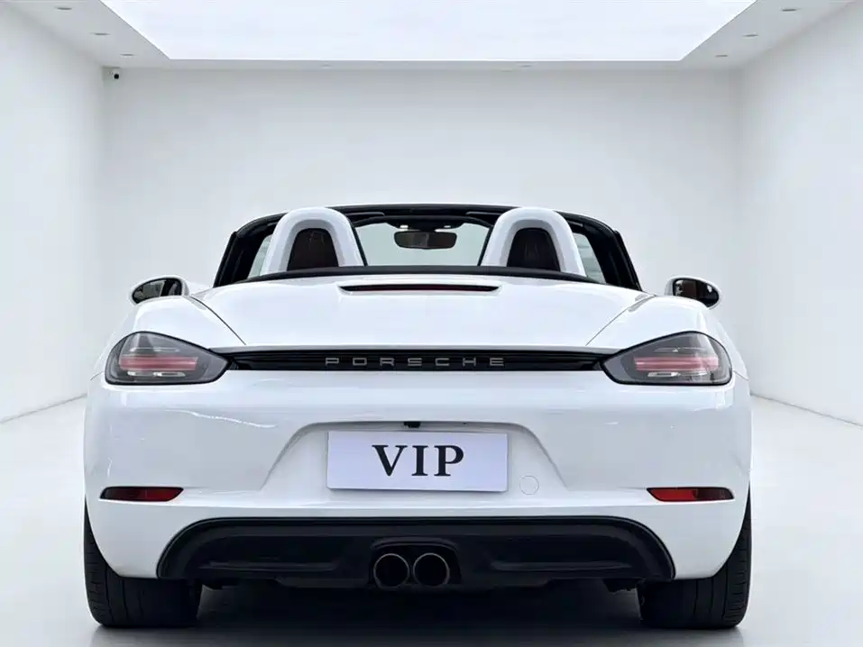 Porsche 718 2016 Boxster 2.0T