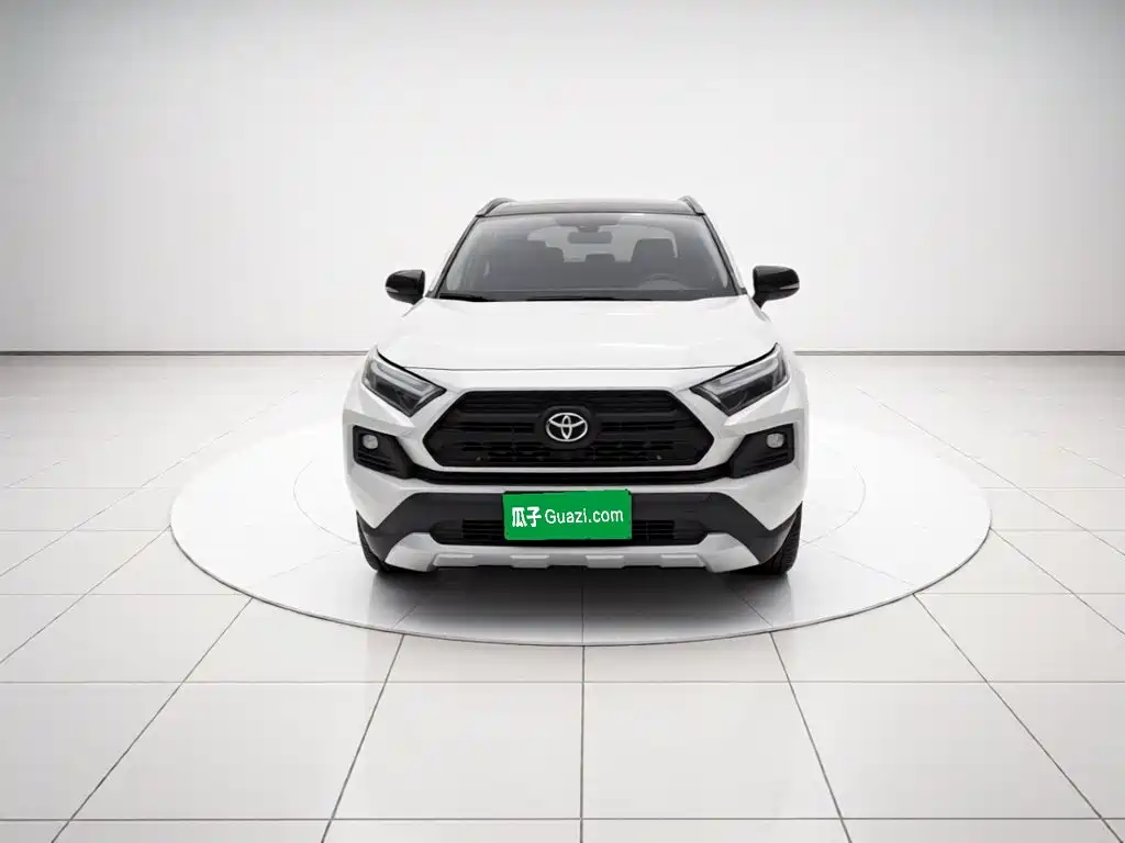 Toyota RAV4 — миниатюра 2