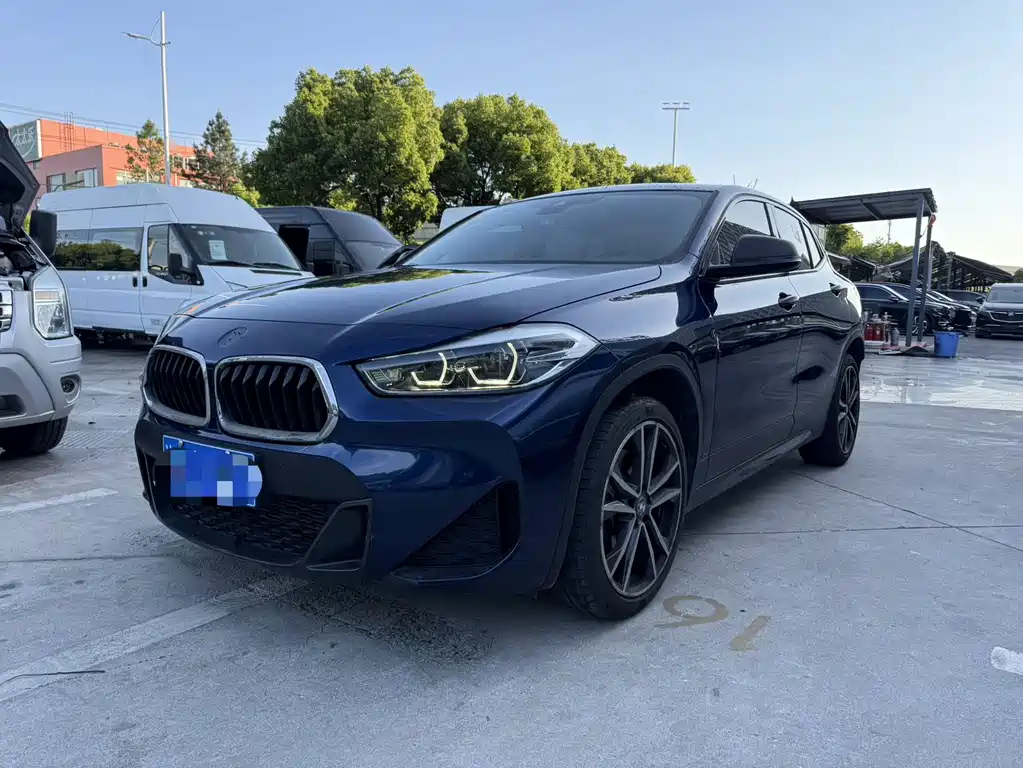 BMW X2 2021